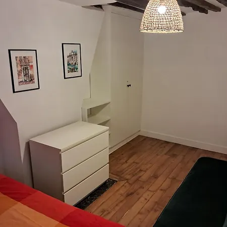 Appartement à Dans Le 1oe En Bail Mobilité 1mois Minimum